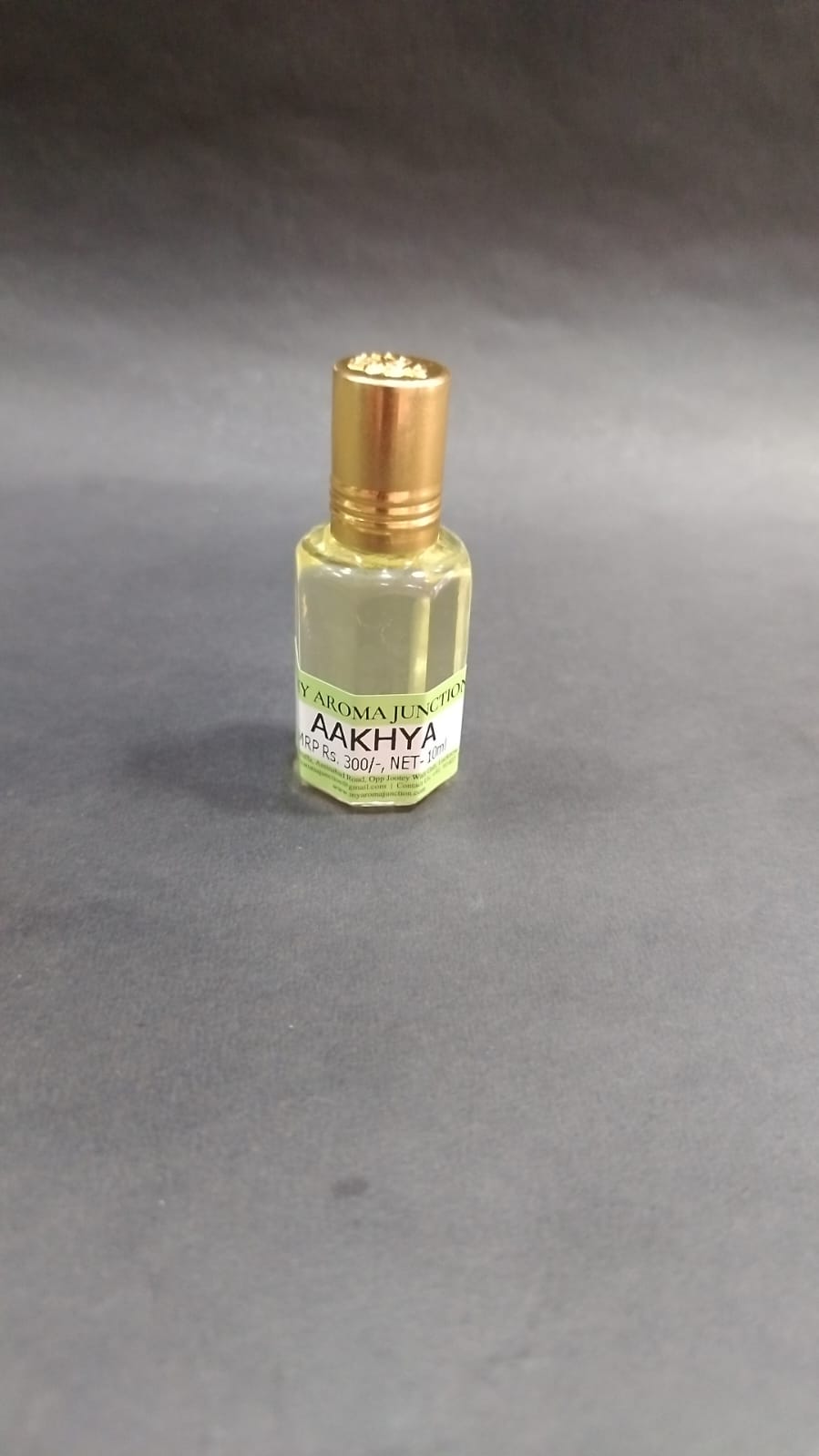 Aakhya Attar for Men & Women